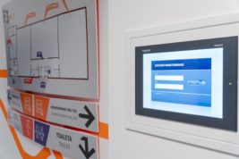 Kolokacja w data center - pomieszczenie kolokacyjne.